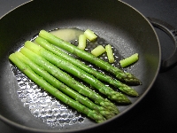 ストウブ鍋　ＳＴＡＵＢ　ストウブ料理　レストラン