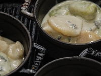 ストウブ鍋　ＳＴＡＵＢ　ストウブ料理　レストラン